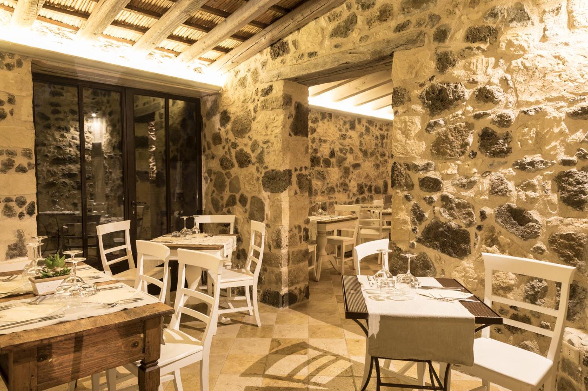 Il Cortiletto Hotel Maison 特雷斯努拉吉斯 外观 照片