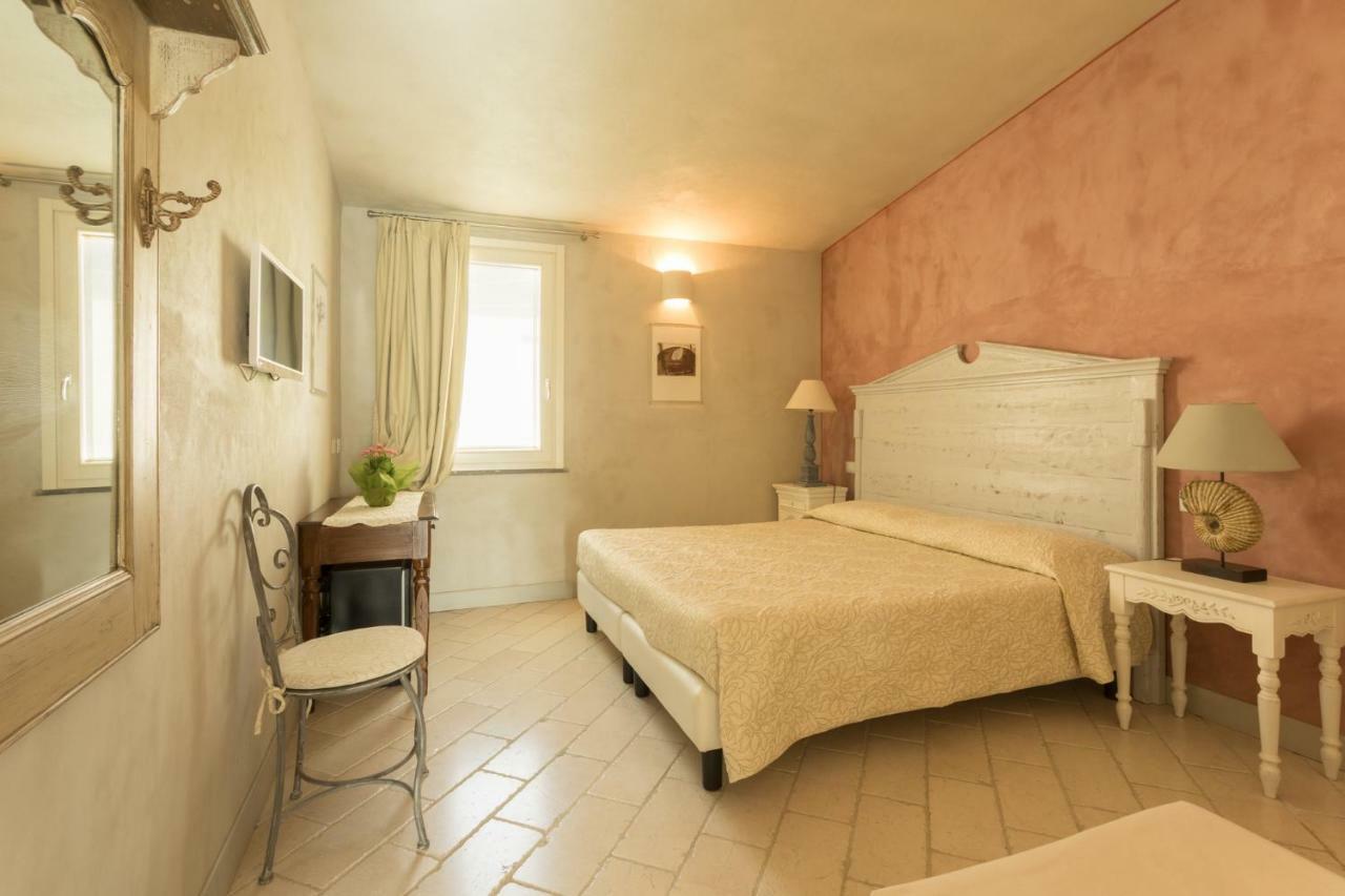 Il Cortiletto Hotel Maison 特雷斯努拉吉斯 外观 照片